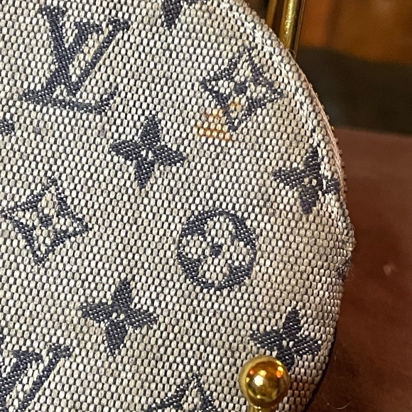LV DENIM COIN PURSE - Picture 10 of 15